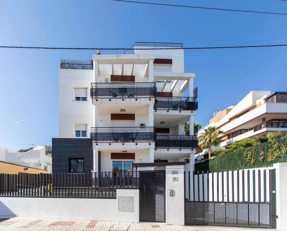 Holidays By The Sea Apartments Malaga Exterior photo